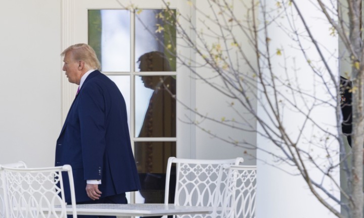 На Тръмп не му харесва Иран да събира такси за Ормузкия пролив